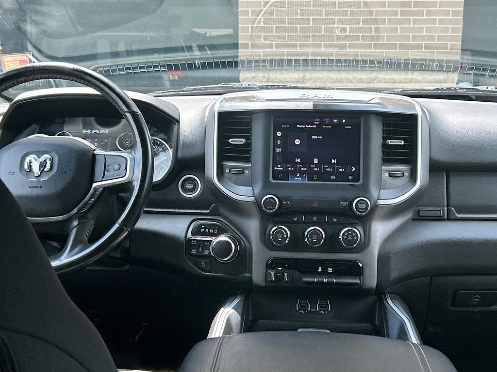 2023 RAM 1500 Big Horn Crew Cab 4x4 5'7' Box