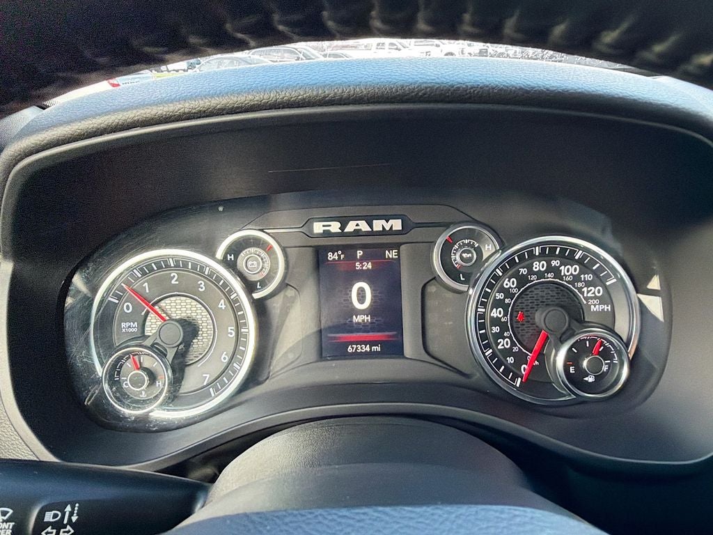 2023 RAM 1500 Big Horn Crew Cab 4x4 5'7' Box