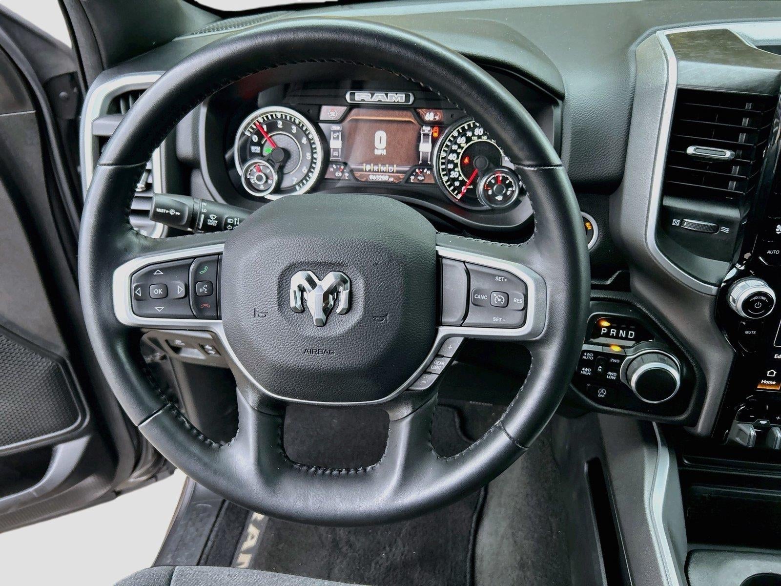 2023 RAM 1500 Big Horn Crew Cab 4x4 5'7' Box