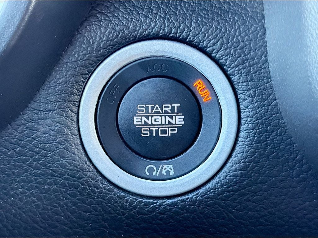 2019 RAM 1500 Big Horn/Lone Star Crew Cab 4x4 5'7' Box