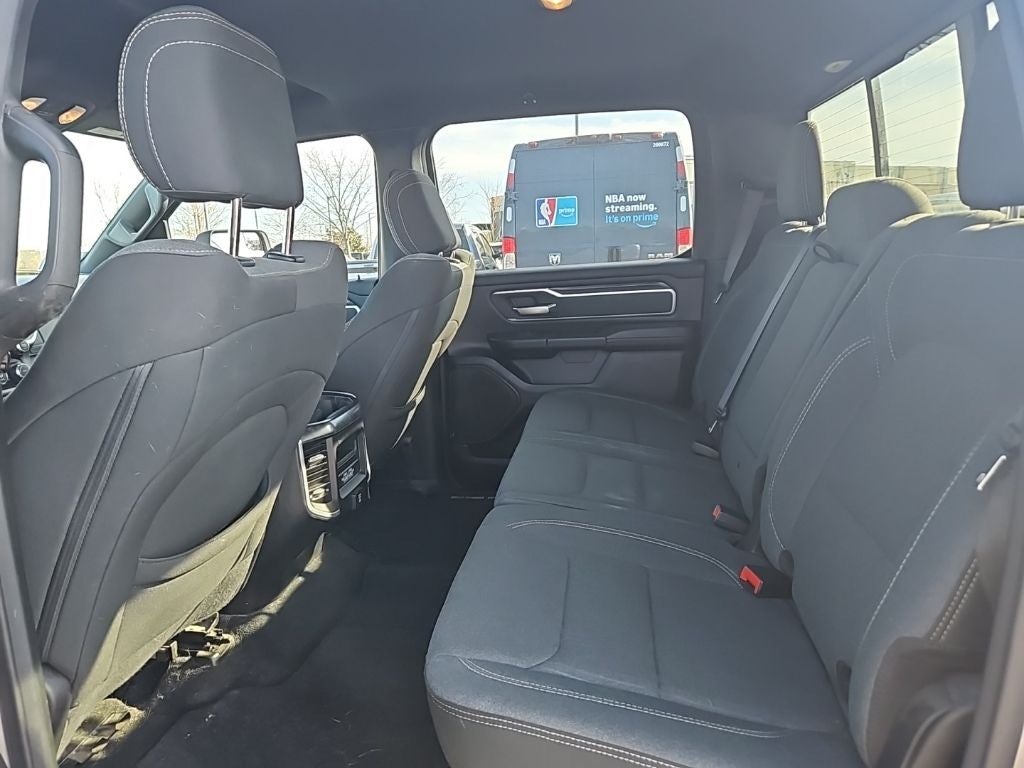 2021 RAM 1500 Big Horn Crew Cab 4x4 5'7' Box