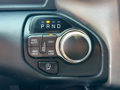 2021 RAM 1500 Big Horn Crew Cab 4x4 5'7' Box