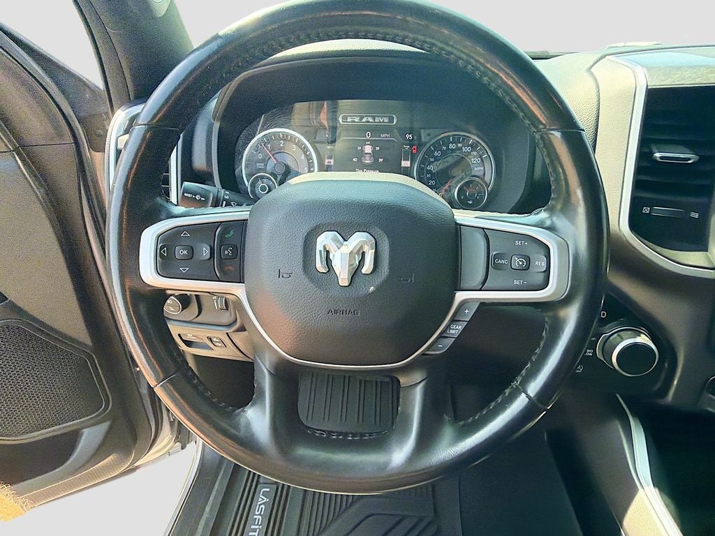 2021 RAM 1500 Big Horn Crew Cab 4x4 5'7' Box