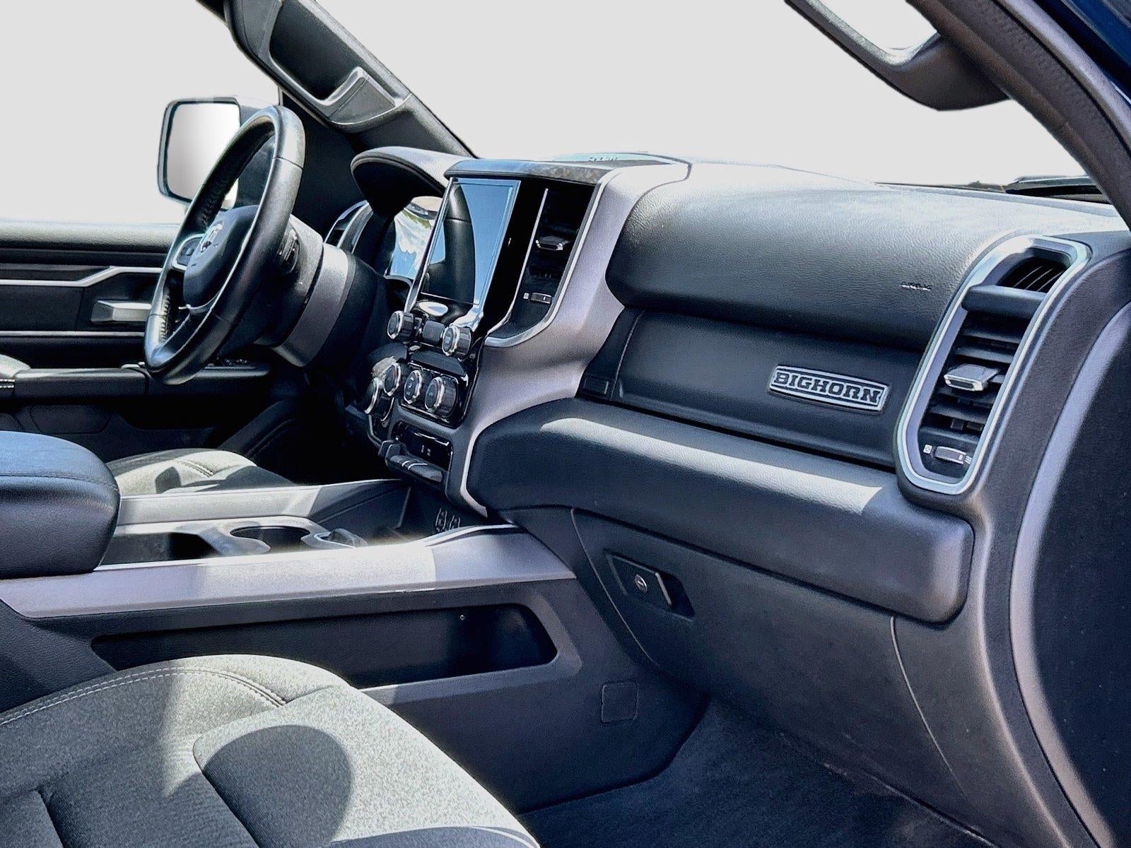 2022 RAM 1500 Big Horn Crew Cab 4x4 5'7' Box