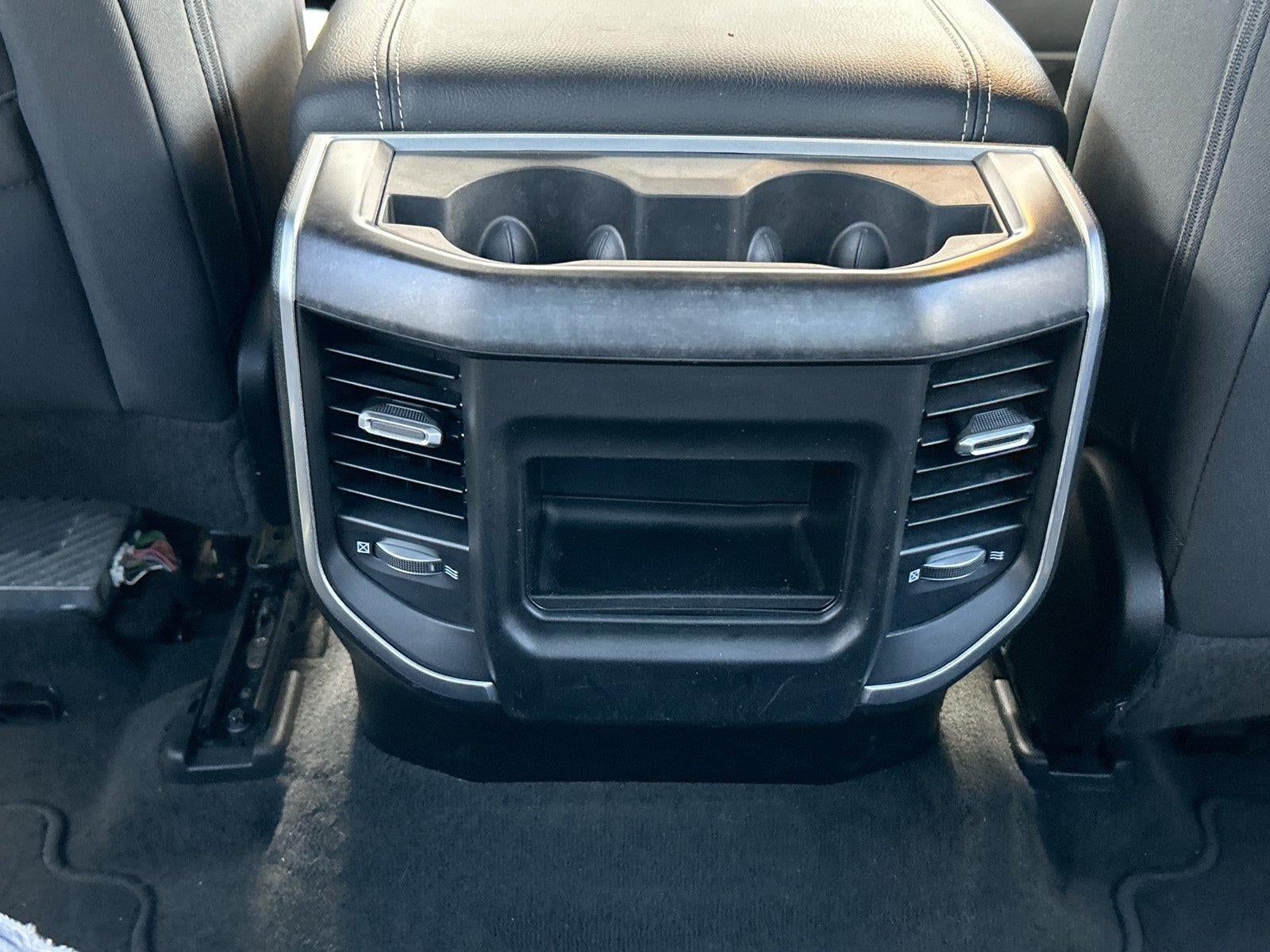 2022 RAM 1500 Big Horn Crew Cab 4x4 5'7' Box