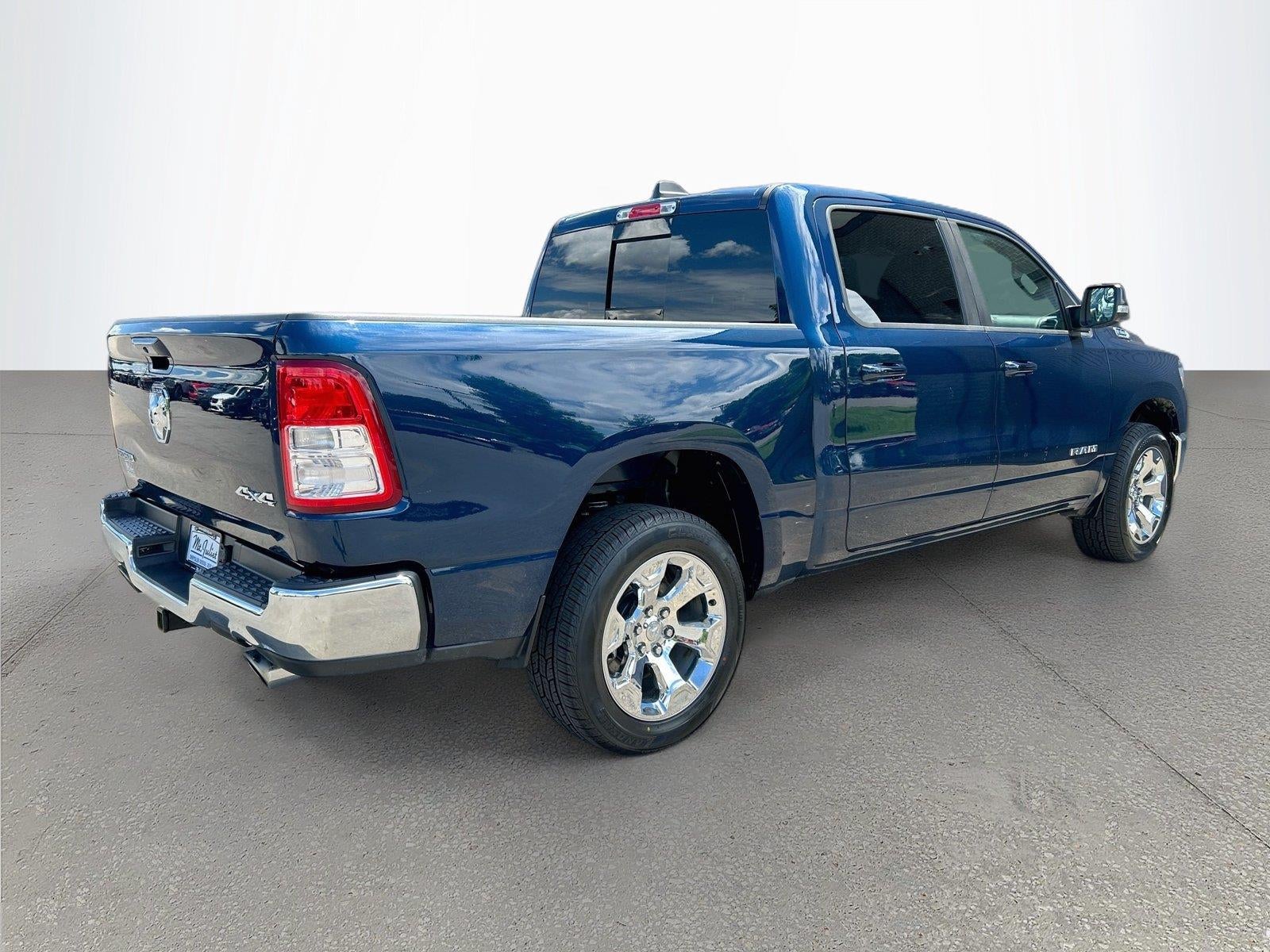 2022 RAM 1500 Big Horn Crew Cab 4x4 5'7' Box