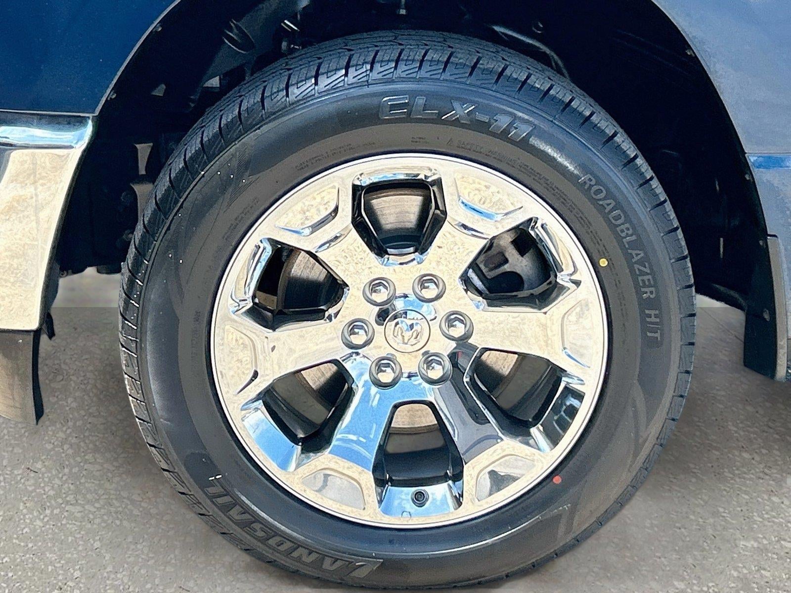 2022 RAM 1500 Big Horn Crew Cab 4x4 5'7' Box