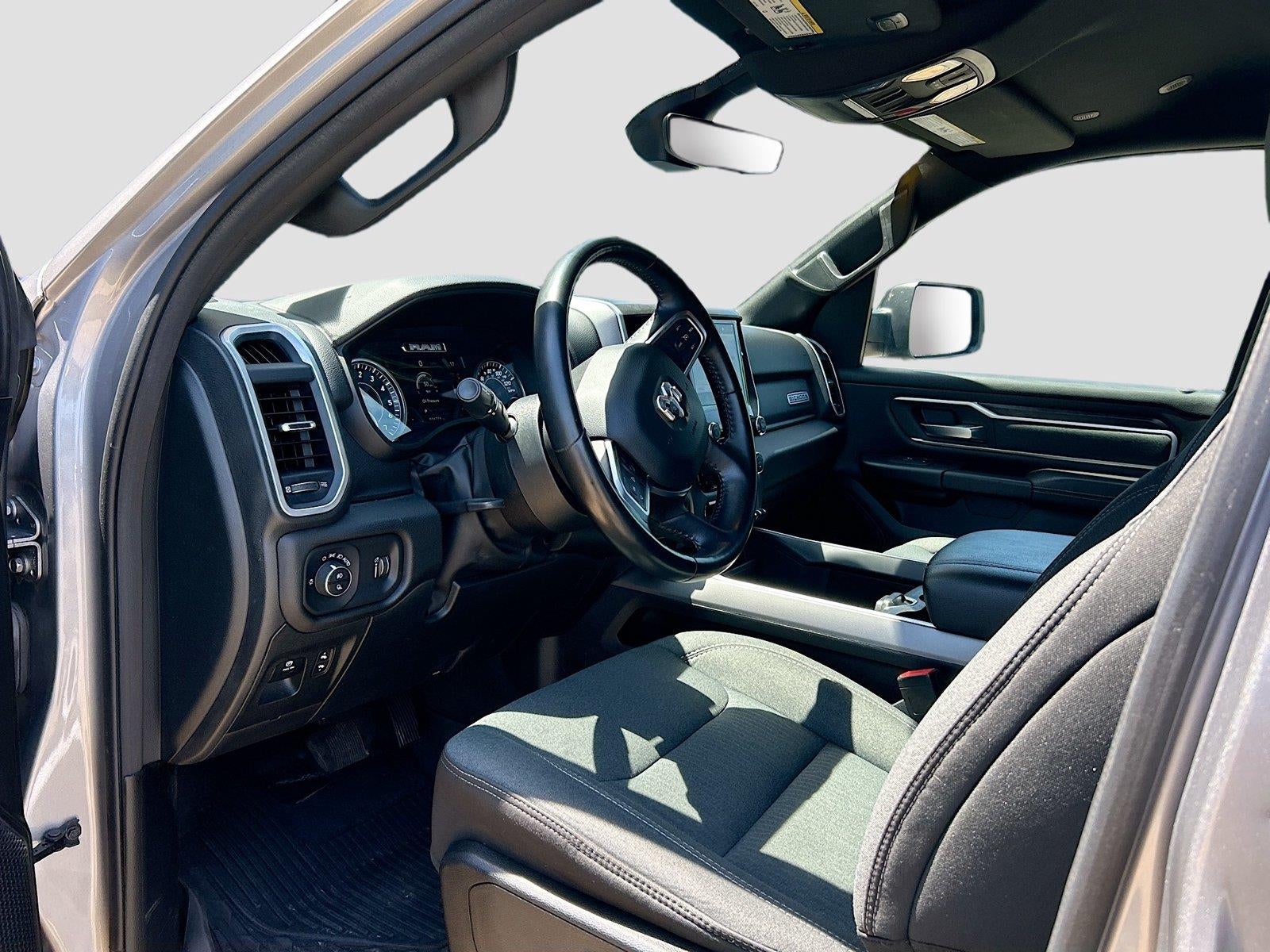 2022 RAM 1500 Big Horn Crew Cab 4x4 5'7' Box
