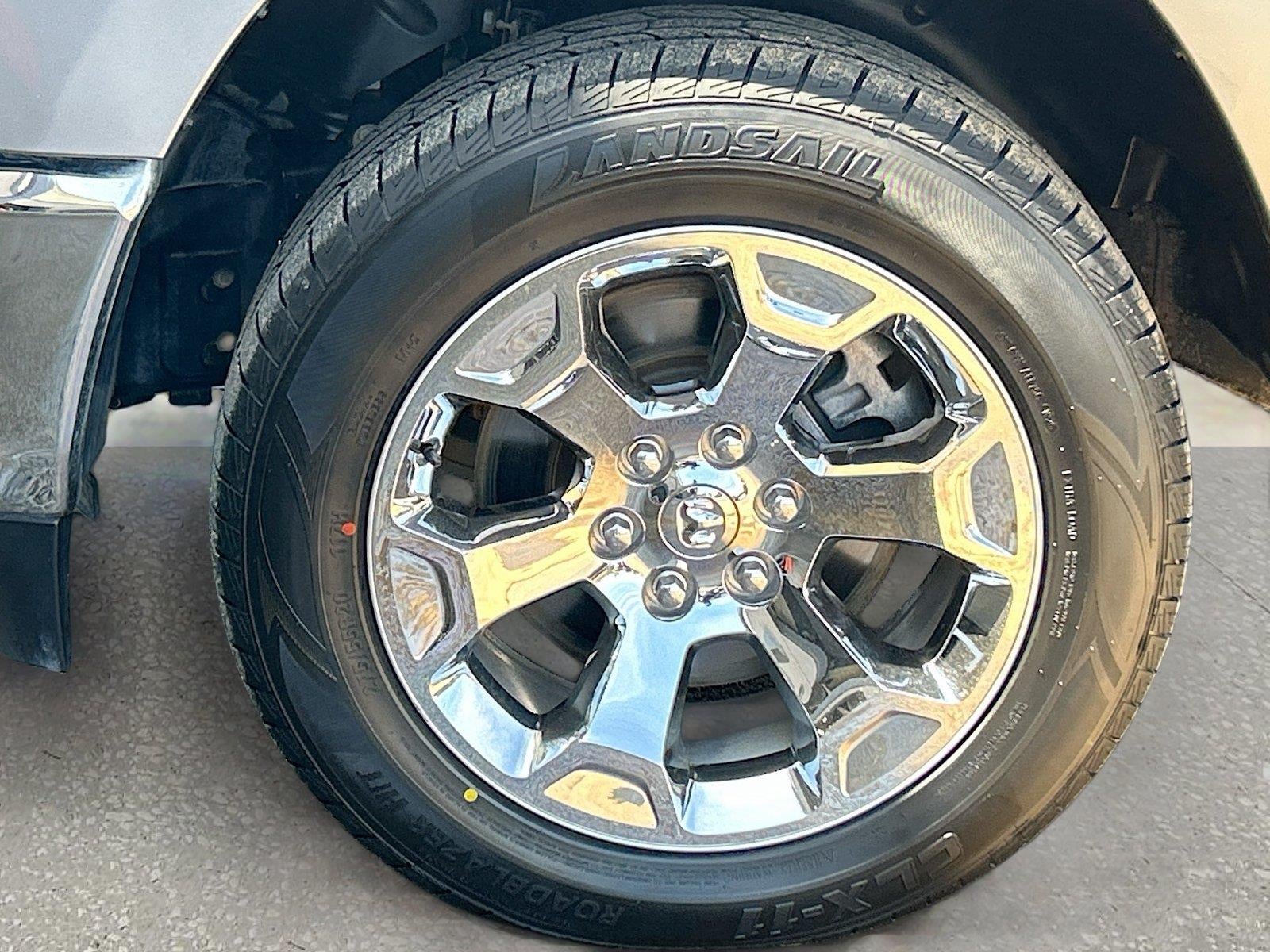 2022 RAM 1500 Big Horn Crew Cab 4x4 5'7' Box