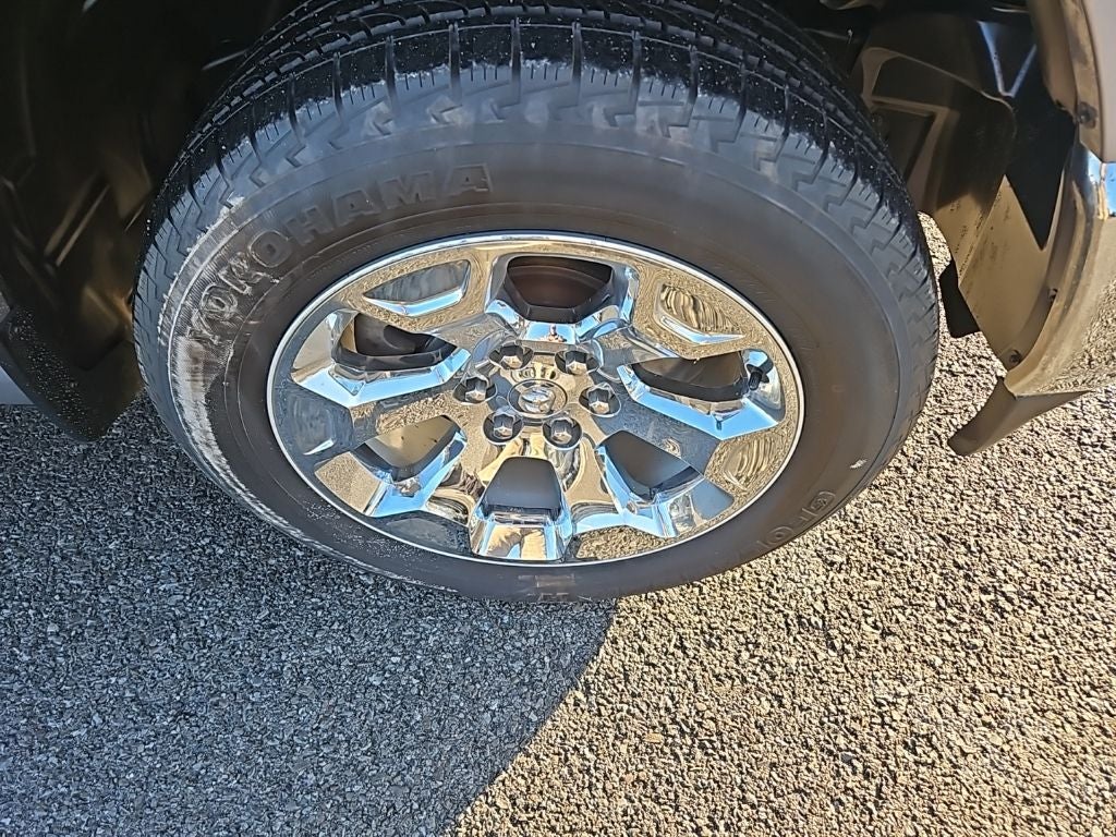 2022 RAM 1500 Big Horn Crew Cab 4x4 5'7' Box