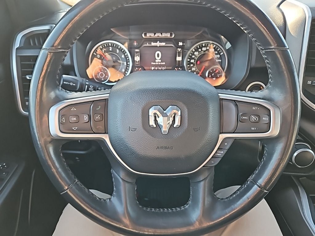 2022 RAM 1500 Big Horn Crew Cab 4x4 5'7' Box