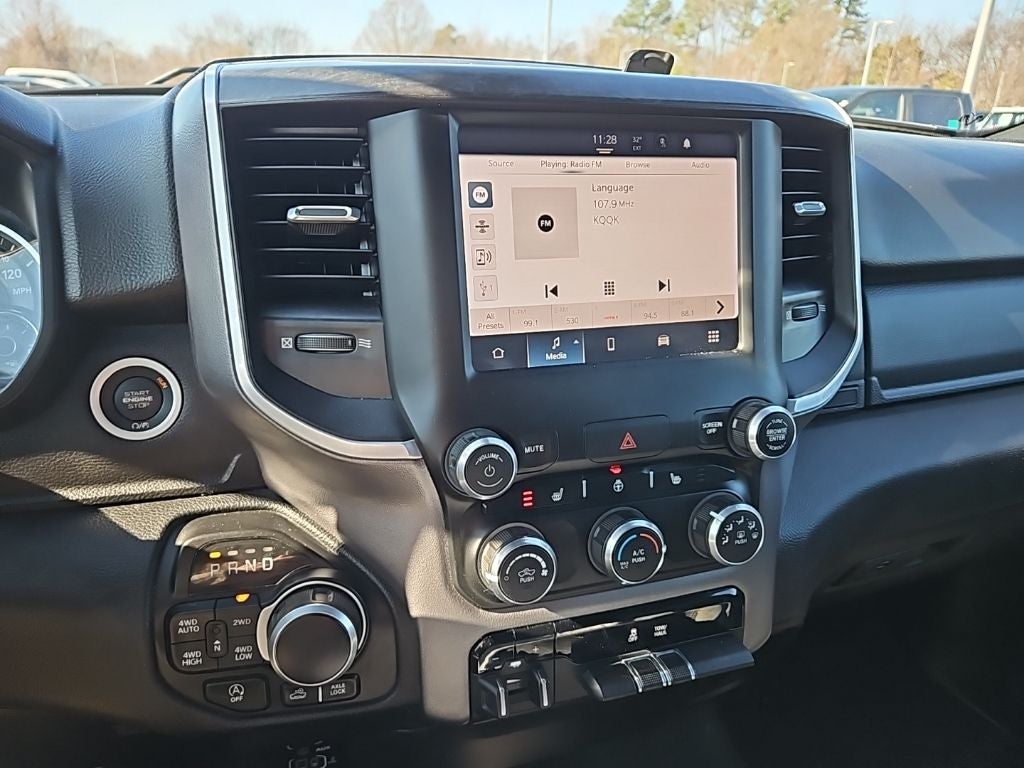 2023 RAM 1500 Big Horn Crew Cab 4x4 5'7' Box