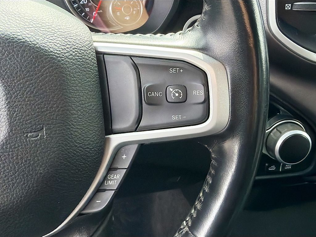 2023 RAM 1500 Big Horn Crew Cab 4x4 5'7' Box