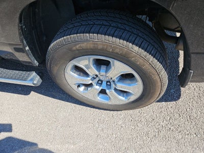 2021 RAM 1500 Big Horn Crew Cab 4x4 5'7' Box