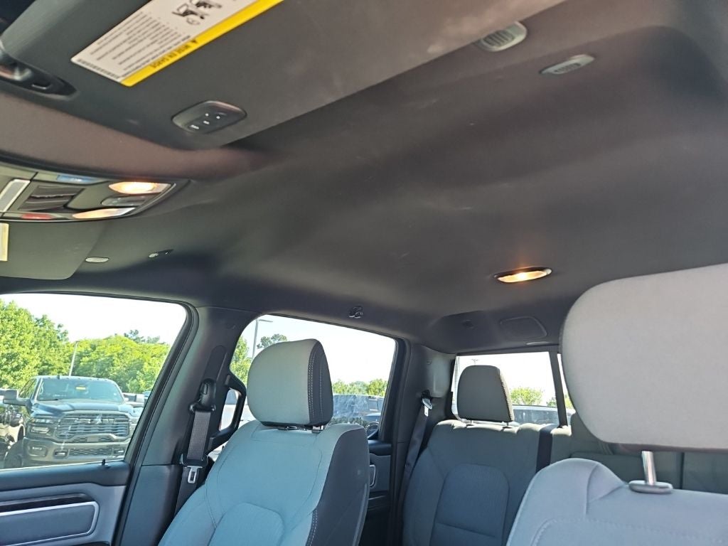 2021 RAM 1500 Big Horn Crew Cab 4x4 5'7' Box