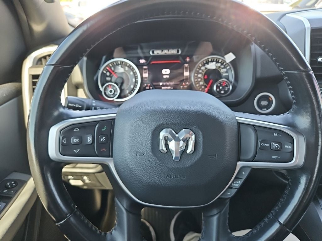 2021 RAM 1500 Big Horn Crew Cab 4x4 5'7' Box