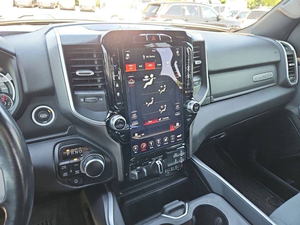 2021 RAM 1500 Big Horn Crew Cab 4x4 5'7' Box