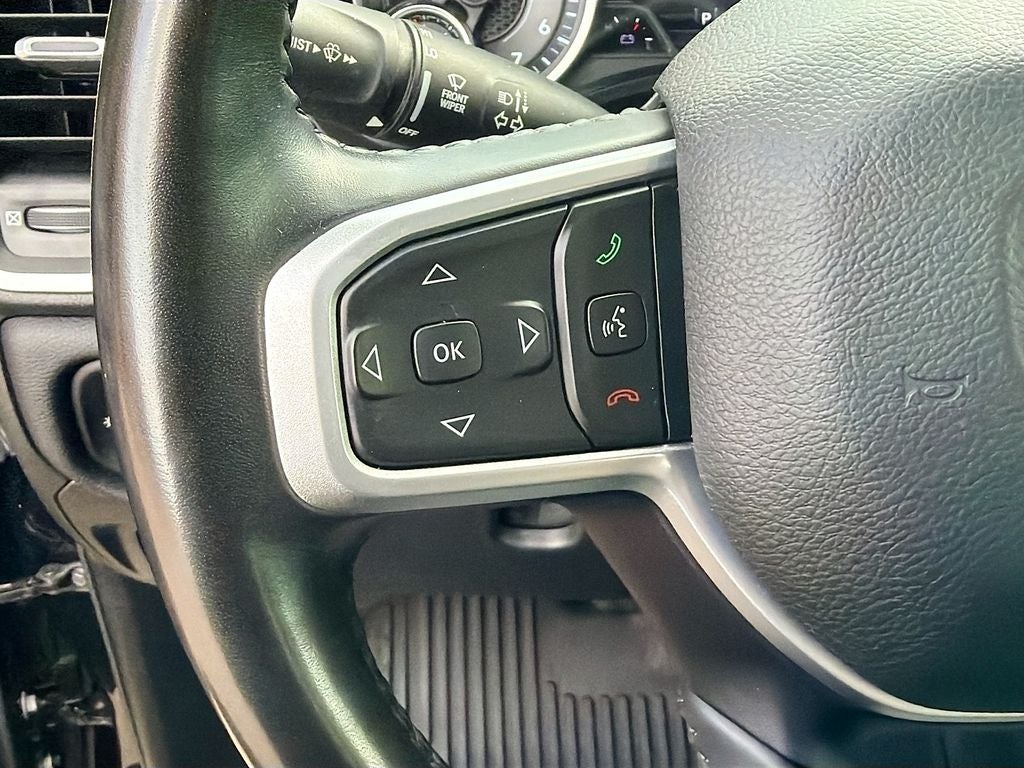 2021 RAM 1500 Big Horn Crew Cab 4x4 5'7' Box