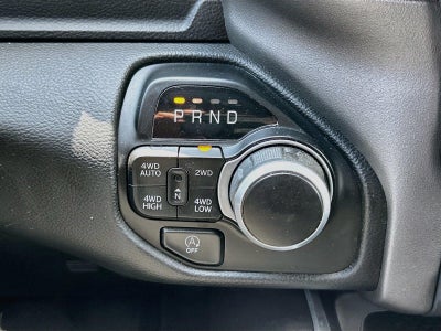 2022 RAM 1500 Big Horn Crew Cab 4x4 5'7' Box