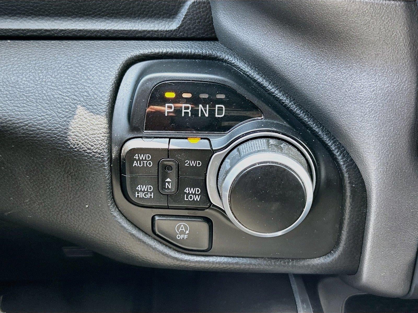 2022 RAM 1500 Big Horn Crew Cab 4x4 5'7' Box