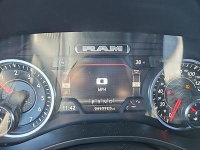 2024 RAM 1500 Lone Star Crew Cab 4x4 5'7' Box