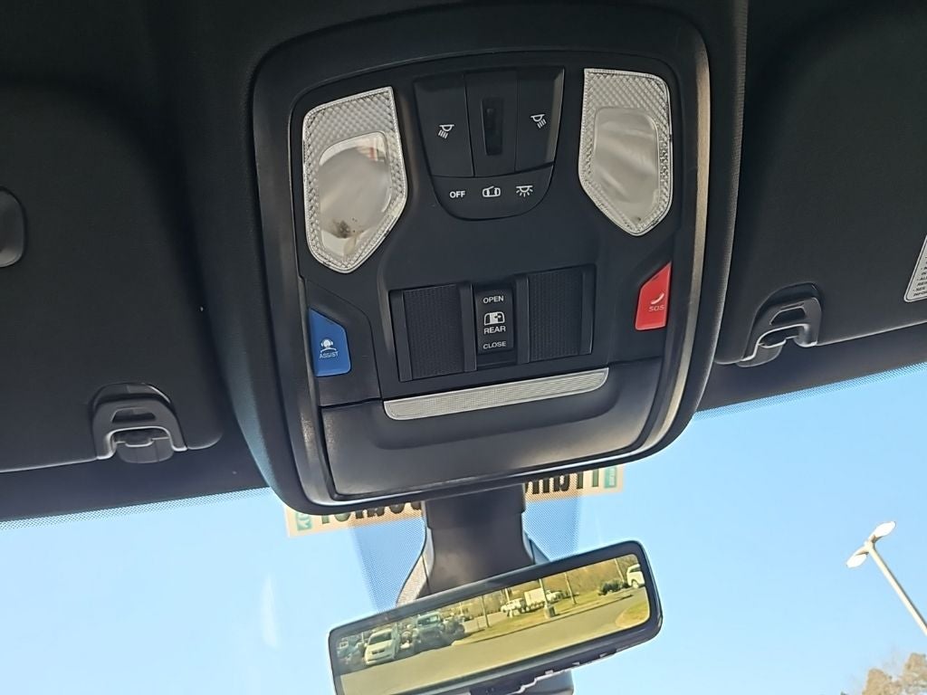 2024 RAM 1500 Lone Star Crew Cab 4x4 5'7' Box