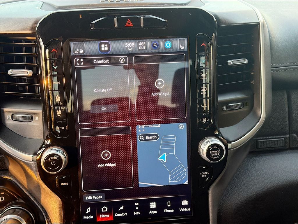 2024 RAM 1500 Lone Star Crew Cab 4x4 5'7' Box