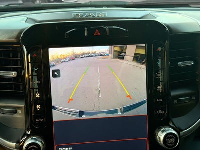 2024 RAM 1500 Lone Star Crew Cab 4x4 5'7' Box