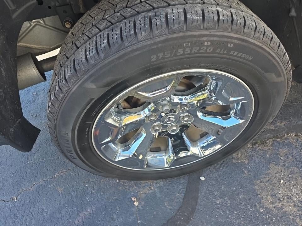 2022 RAM 1500 Big Horn Crew Cab 4x4 5'7' Box