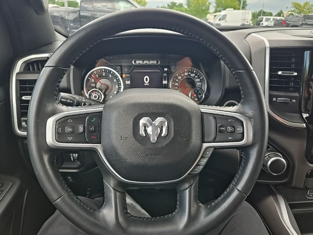 2022 RAM 1500 Big Horn Crew Cab 4x4 5'7' Box