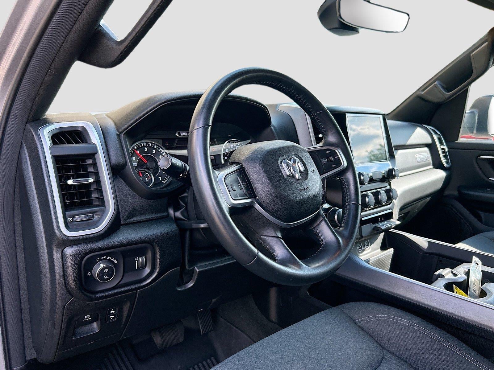 2022 RAM 1500 Big Horn Crew Cab 4x4 5'7' Box
