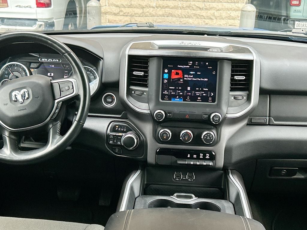 2022 RAM 1500 Big Horn Crew Cab 4x4 5'7' Box