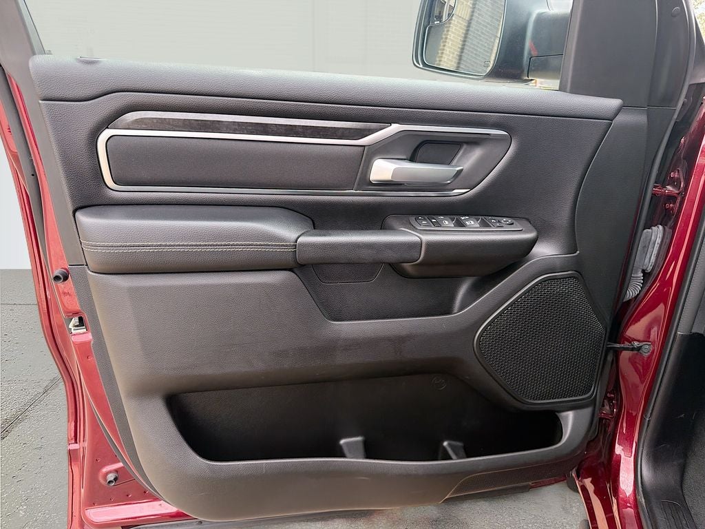 2024 RAM 1500 Big Horn Crew Cab 4x4 5'7' Box