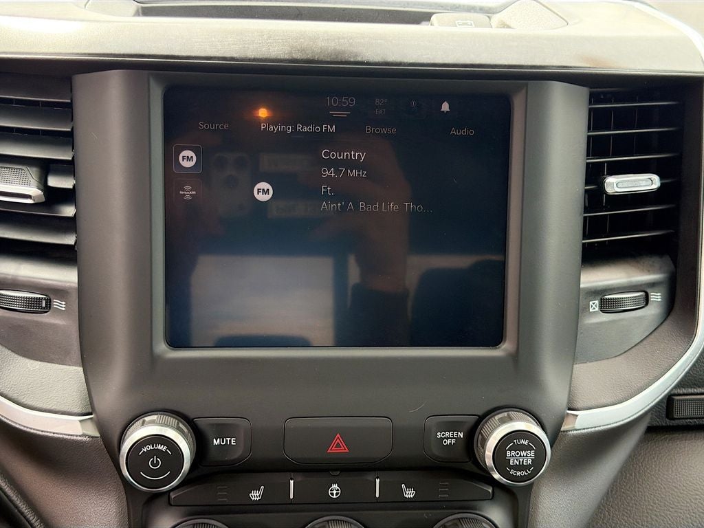 2024 RAM 1500 Big Horn Crew Cab 4x4 5'7' Box