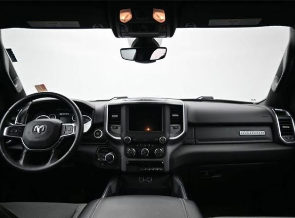 2024 RAM 1500 Big Horn Crew Cab 4x4 5'7' Box