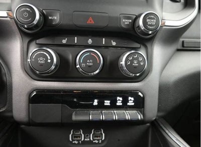 2024 RAM 1500 Big Horn Crew Cab 4x4 5'7' Box