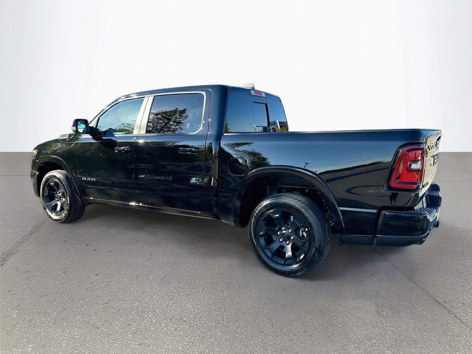 2027 RAM Ram 1500 RAM 1500 BIG HORN CREW CAB 4X4 5'7' BOX