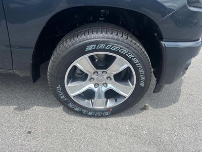 2025 RAM Ram 1500 RAM 1500 TRADESMAN CREW CAB 4X4 5'7' BOX