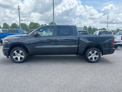 2025 RAM Ram 1500 RAM 1500 TRADESMAN CREW CAB 4X4 5'7' BOX