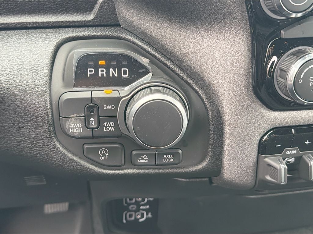 2026 RAM Ram 1500 RAM 1500 WARLOCK CREW CAB 4X4 5'7' BOX