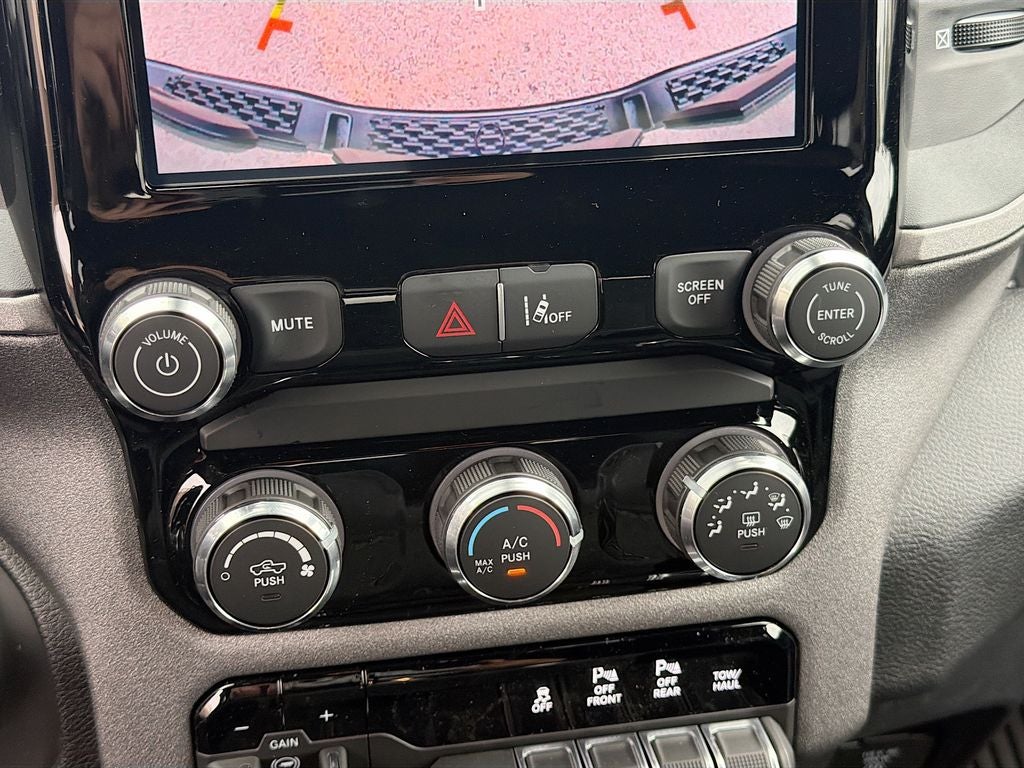 2026 RAM Ram 1500 RAM 1500 WARLOCK CREW CAB 4X4 5'7' BOX