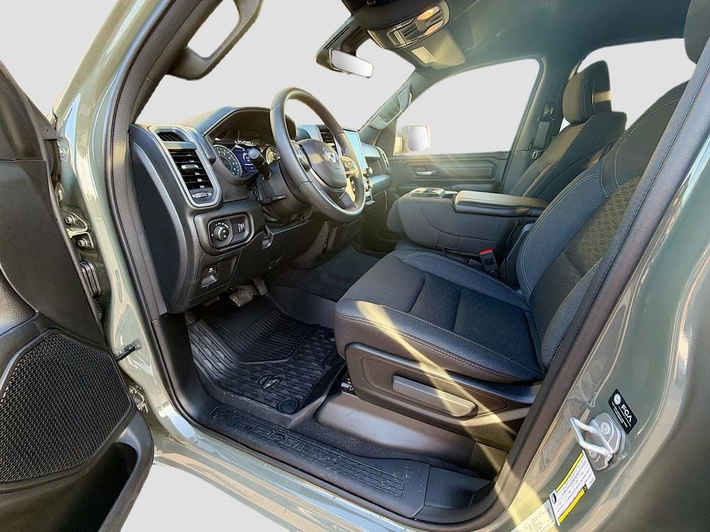 2026 RAM Ram 1500 RAM 1500 WARLOCK CREW CAB 4X4 5'7' BOX