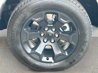 2027 RAM Ram 1500 RAM 1500 EXPRESS CREW CAB 4X4 5'7' BOX