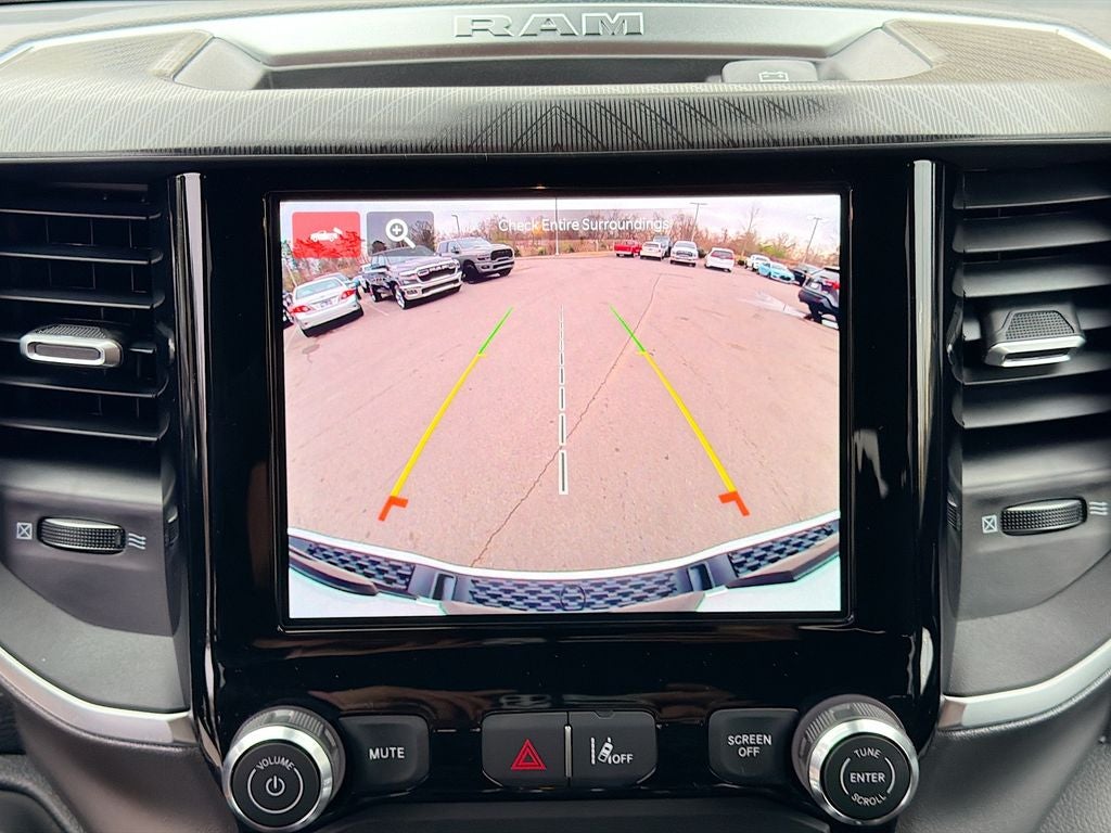 2026 RAM Ram 1500 RAM 1500 EXPRESS CREW CAB 4X4 5'7' BOX