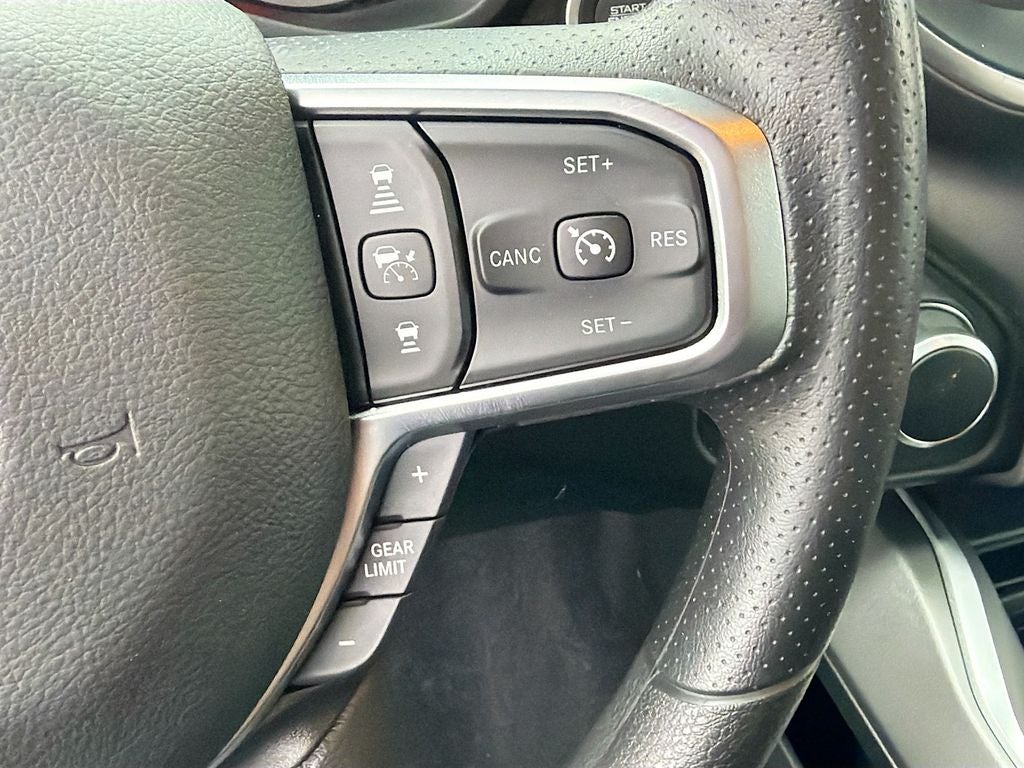 2026 RAM Ram 1500 RAM 1500 EXPRESS CREW CAB 4X4 5'7' BOX