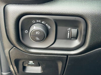 2026 RAM Ram 1500 RAM 1500 EXPRESS CREW CAB 4X4 5'7' BOX