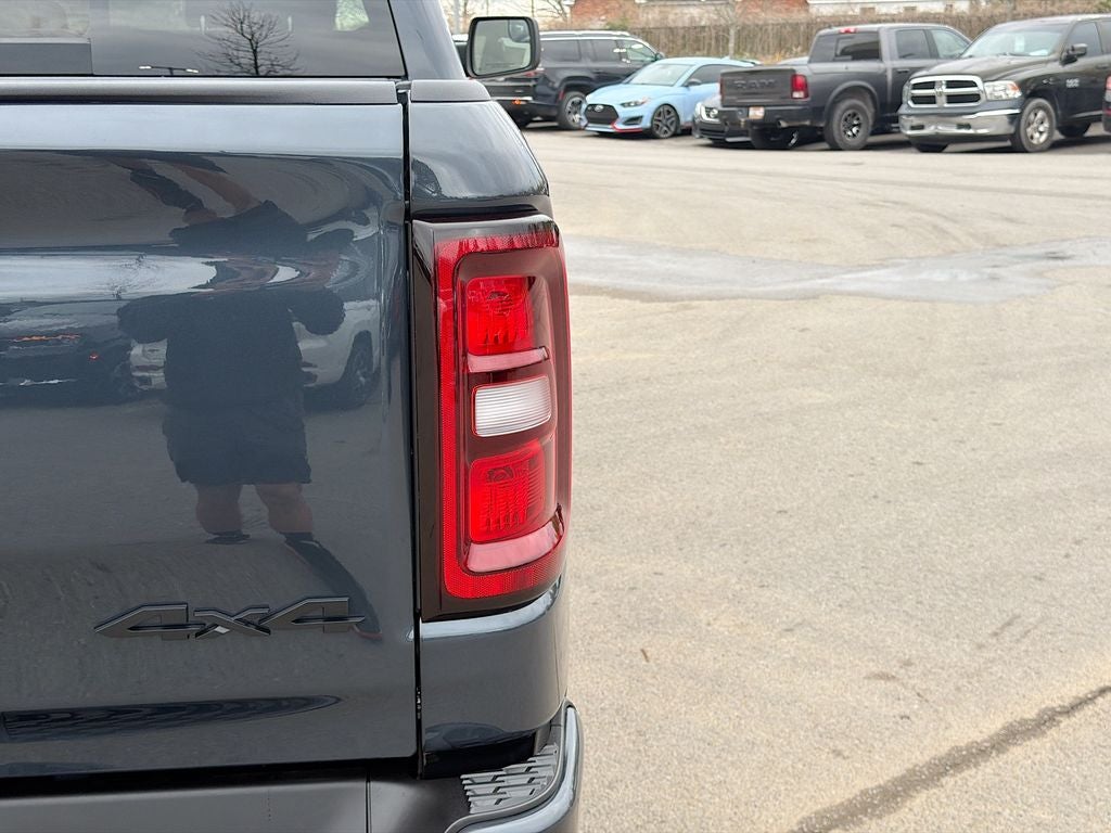 2026 RAM Ram 1500 RAM 1500 EXPRESS CREW CAB 4X4 5'7' BOX