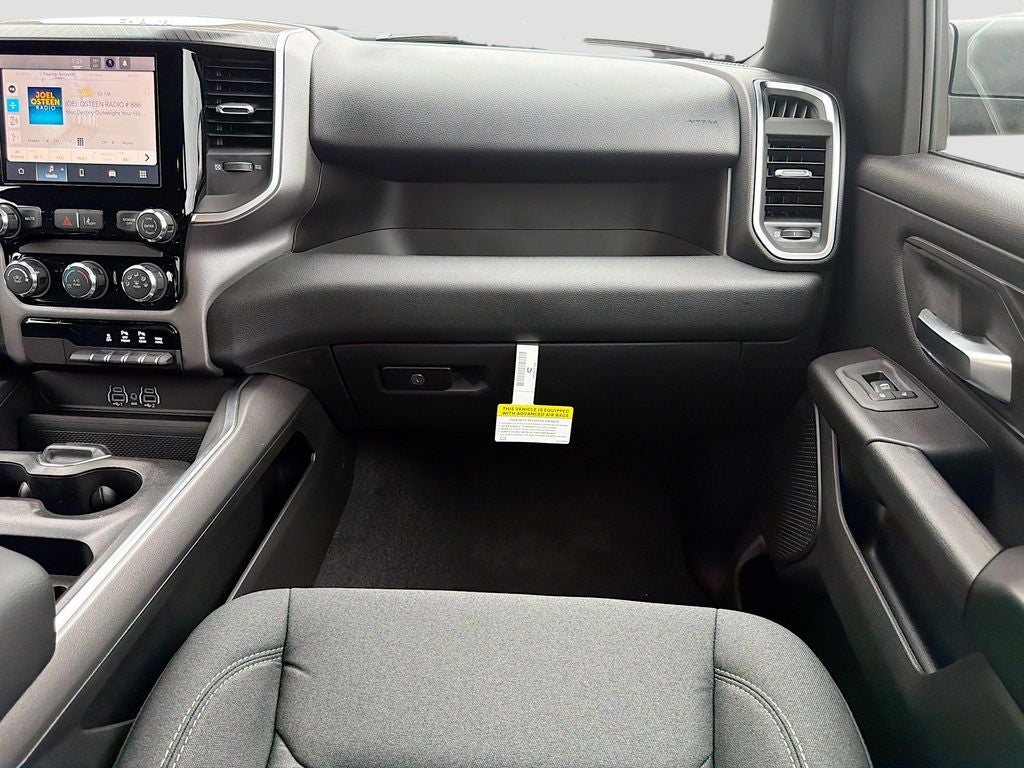 2026 RAM Ram 1500 RAM 1500 EXPRESS CREW CAB 4X4 5'7' BOX