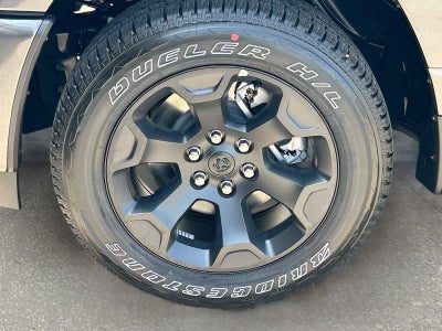 2026 RAM 1500 RAM 1500 EXPRESS CREW CAB 4X4 5'7' BOX