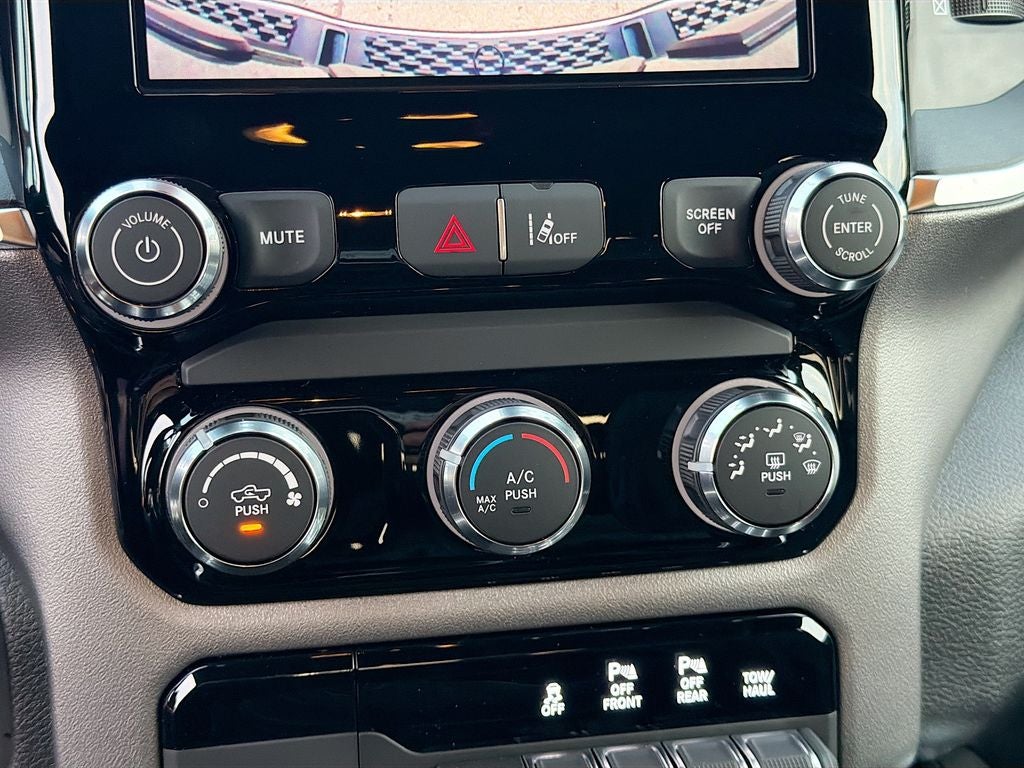 2026 RAM Ram 1500 RAM 1500 EXPRESS CREW CAB 4X4 5'7' BOX